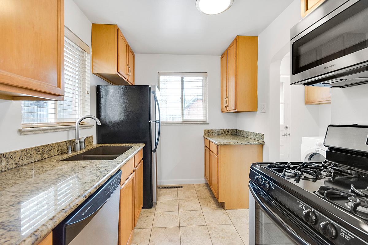 1212 Clermont Cornerstone Apartments